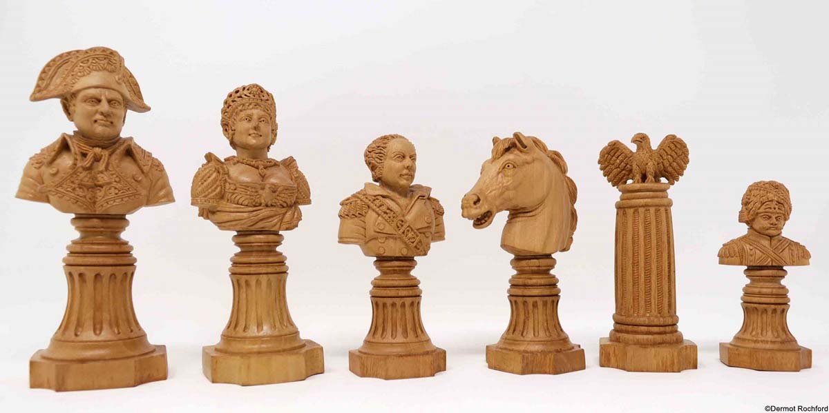 DK Bust Chess Set