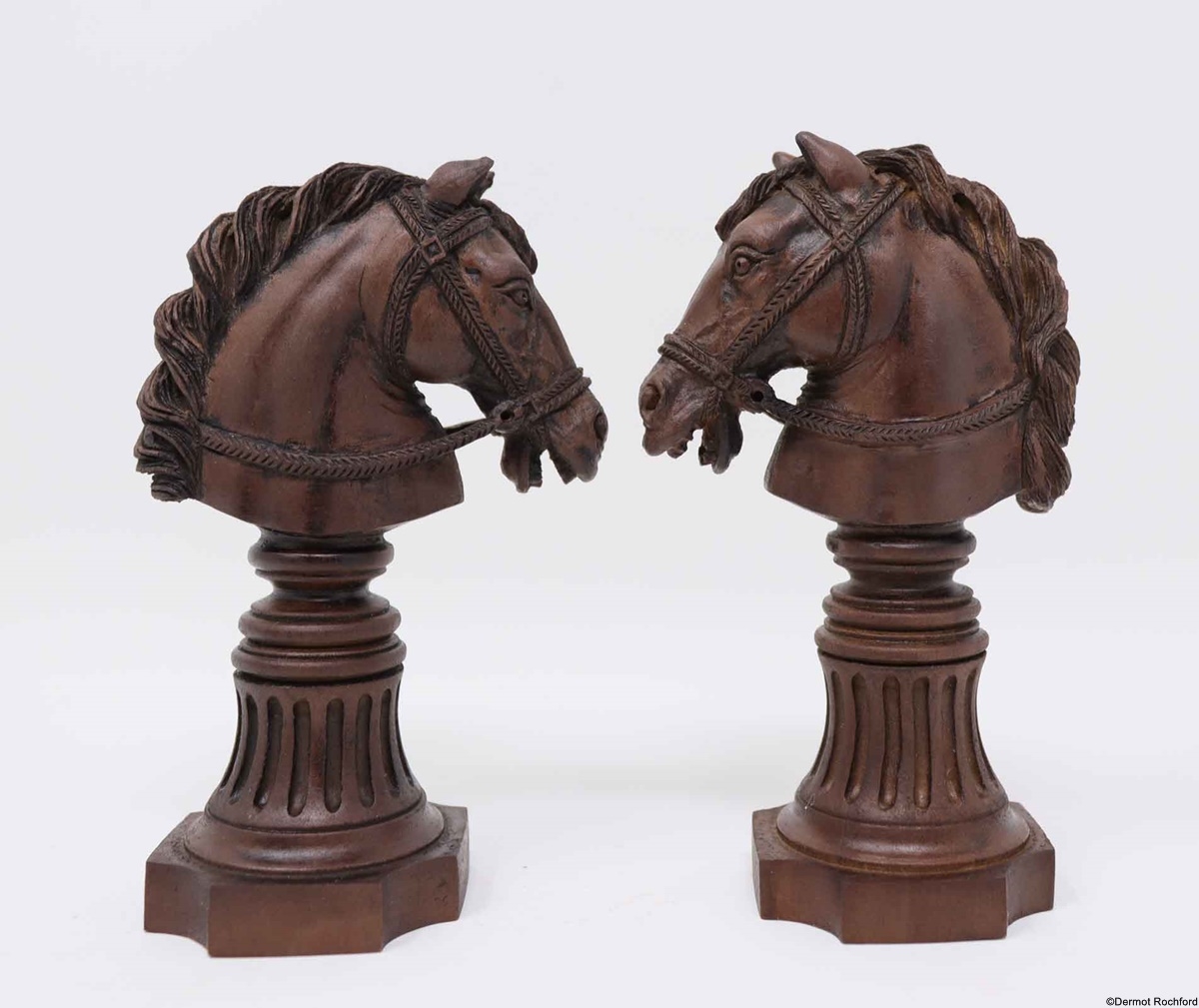 DK Bust Chess Set