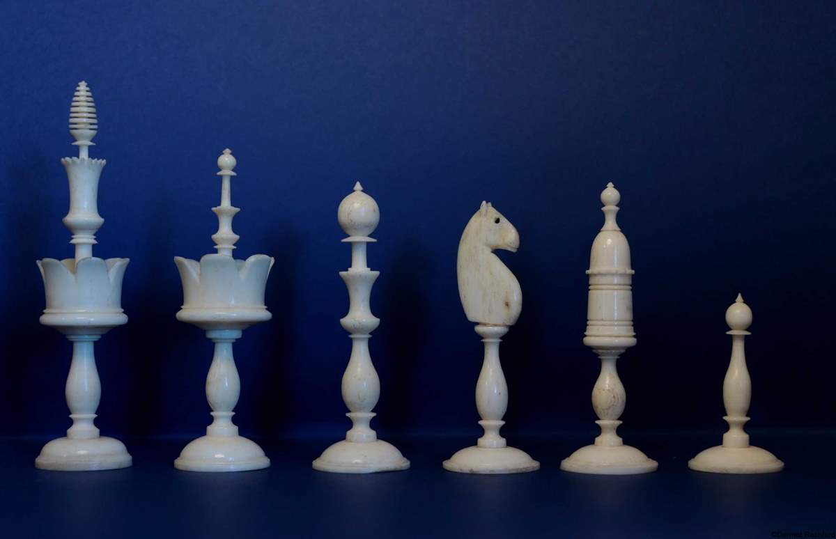 Antique Selenus Chess Set