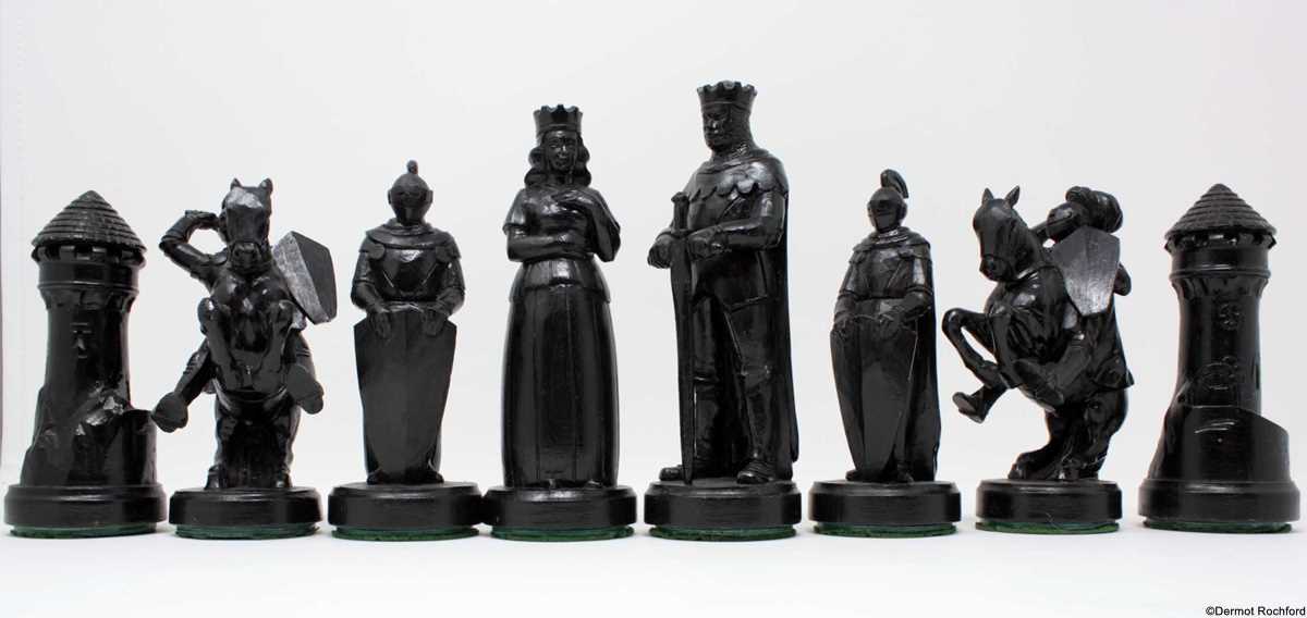 Vintage Anri Chess Set