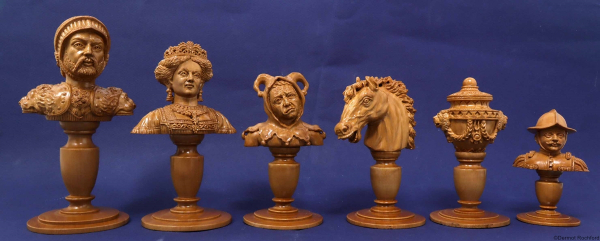 Commissioned DK Napoleon Bust Hand Carved Chess Set
