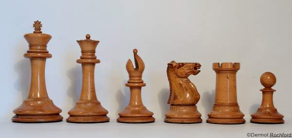  Jaques Weighted Chess Set with Carton Pierre Box