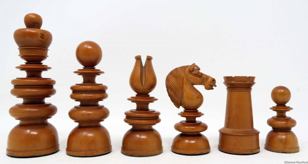 Antique Jaques  St. George Club chess set,