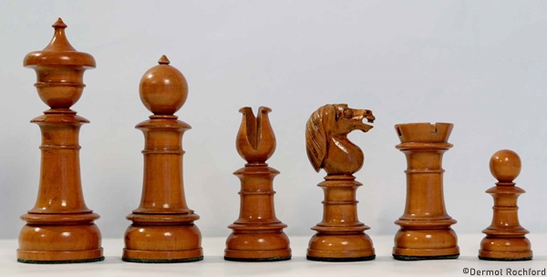 Antique Edinburgh Upright Chess Set